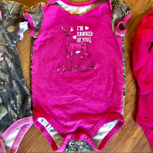 *Sold on Facebook* 18M Onseie Lot of 3 💕 - Picture 3 of 8